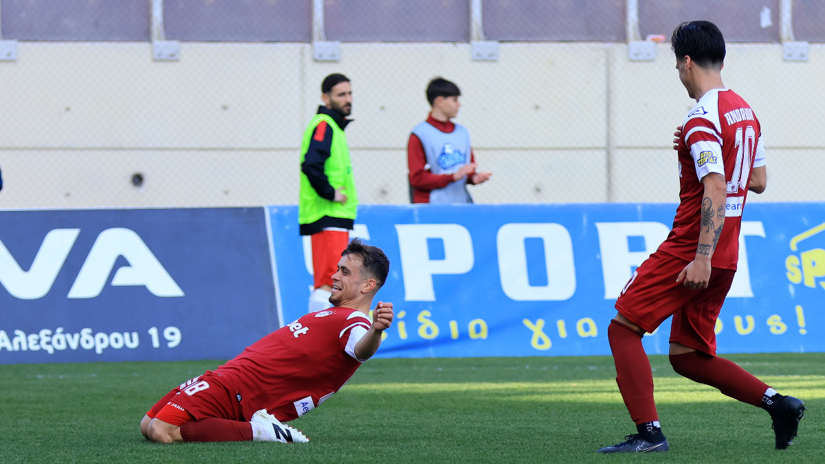 Με αναβάτη Στίνα η ΑΕΛ… καλπάζει για Super League | Κόλλησε στην Ευκαρπία ο ΠΑΣ Γιάννινα