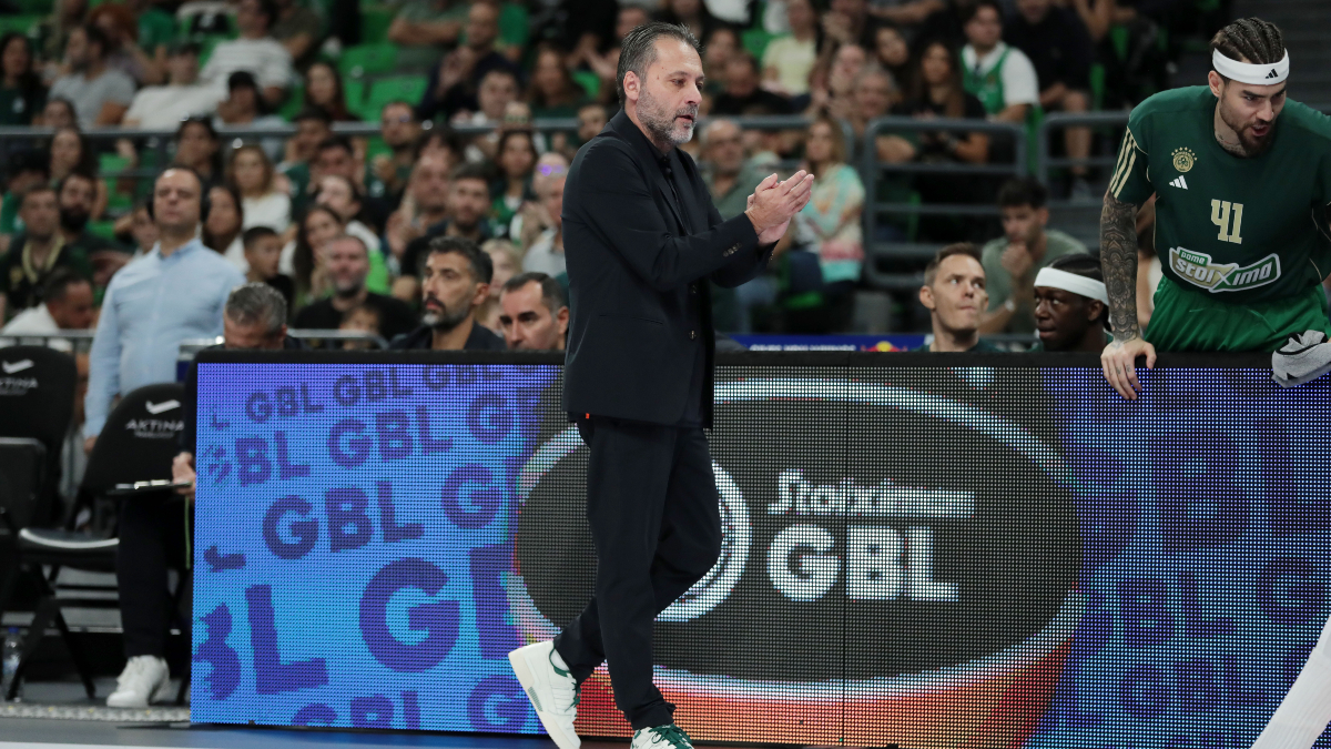 Σερέλης στην ΕΡΤ: «Η ομάδα μας δεν μπορεί να κοιτάξει τίποτα, παρά τις επόμενες μέρες της προπόνησης» (vid)