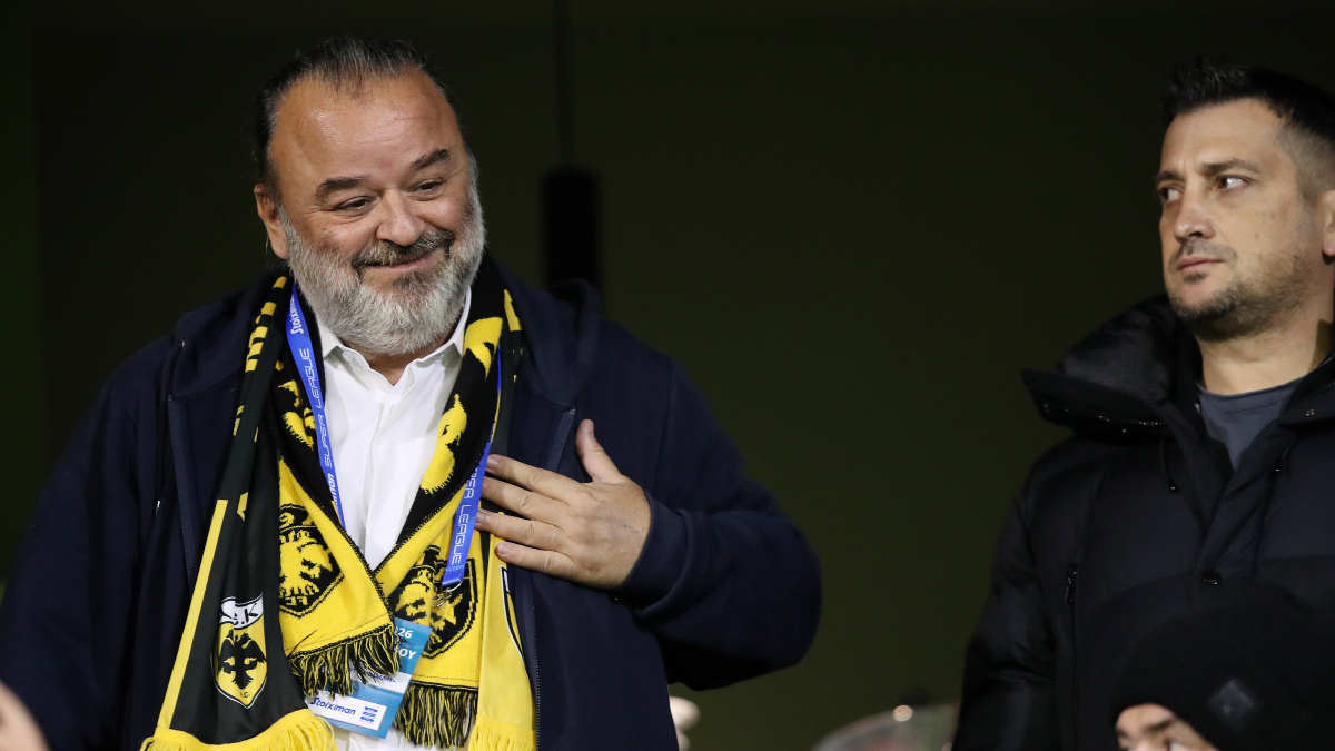 ΑΕΚ: Οι πανηγυρισμοί στα αποδυτήρια και η ανακοίνωση του πριμ από τον Ηλιόπουλο (vid)