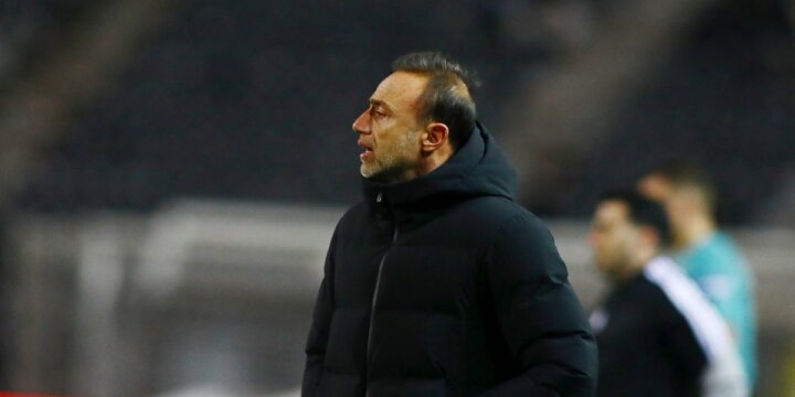 Κόντης: «Το μυαλό μας ήταν στην πρόκριση επί της ΑΕΚ, φάγαμε… σφαλιάρα»