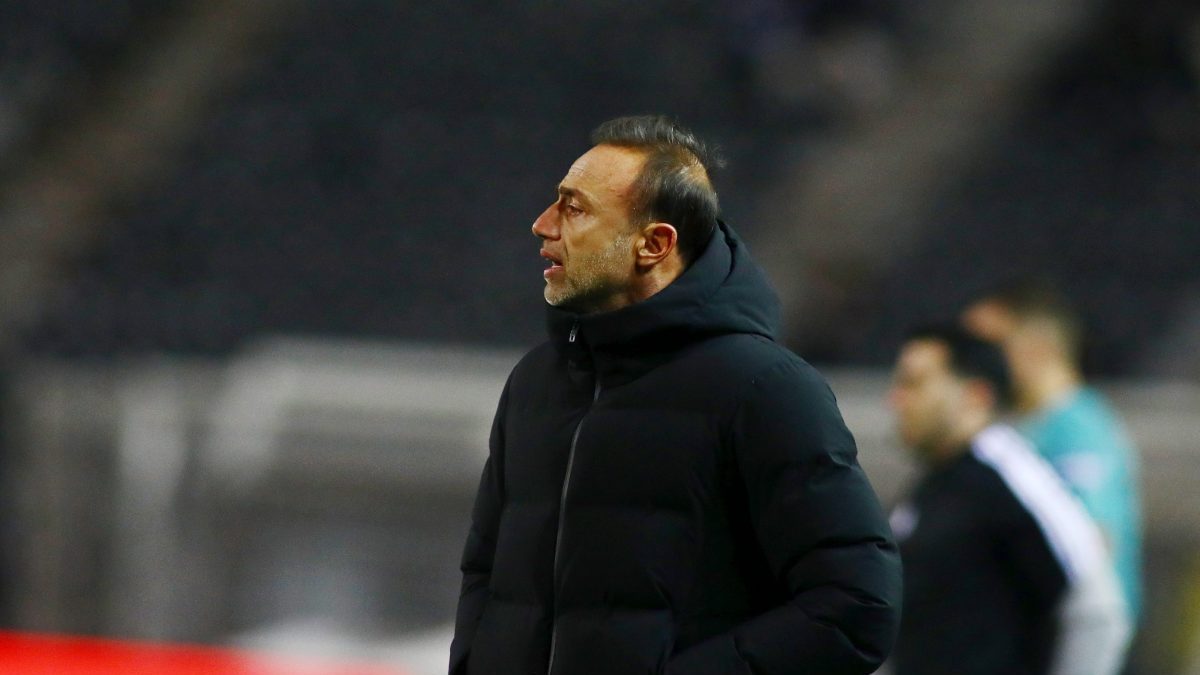 Κόντης: «Το μυαλό μας ήταν στην πρόκριση επί της ΑΕΚ, φάγαμε… σφαλιάρα»