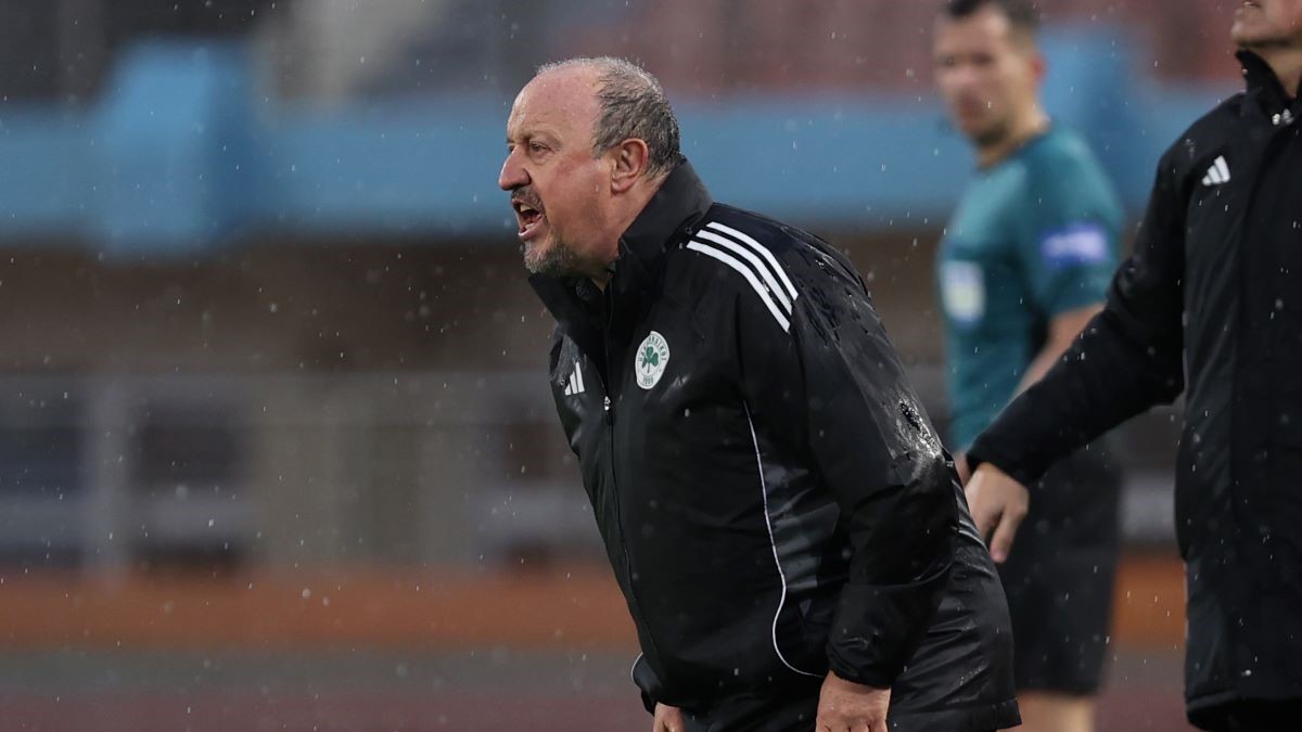 Μπενίτεθ: «Είμαστε πολύ ικανοποιημένοι που νικήσαμε, στο δεύτερο ημίχρονο υποφέραμε λίγο»