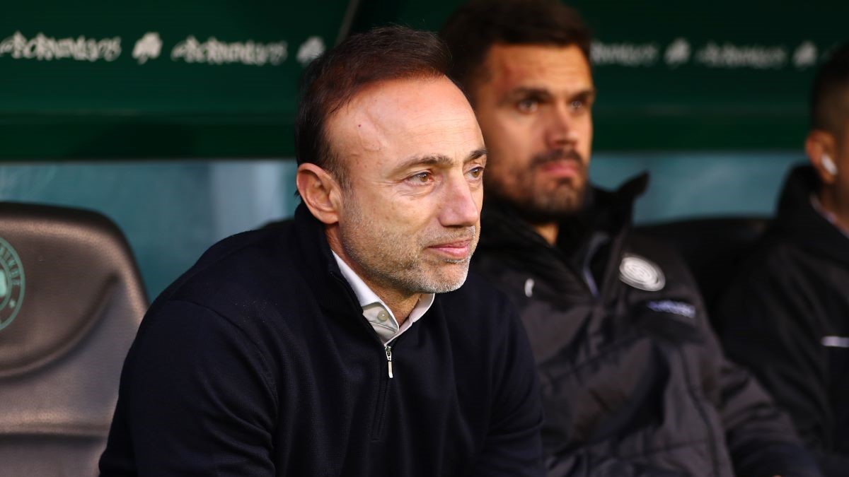 Κόντης: «Αν παίζουμε έτσι, δεν μπορούμε να κερδίσουμε κανέναν»