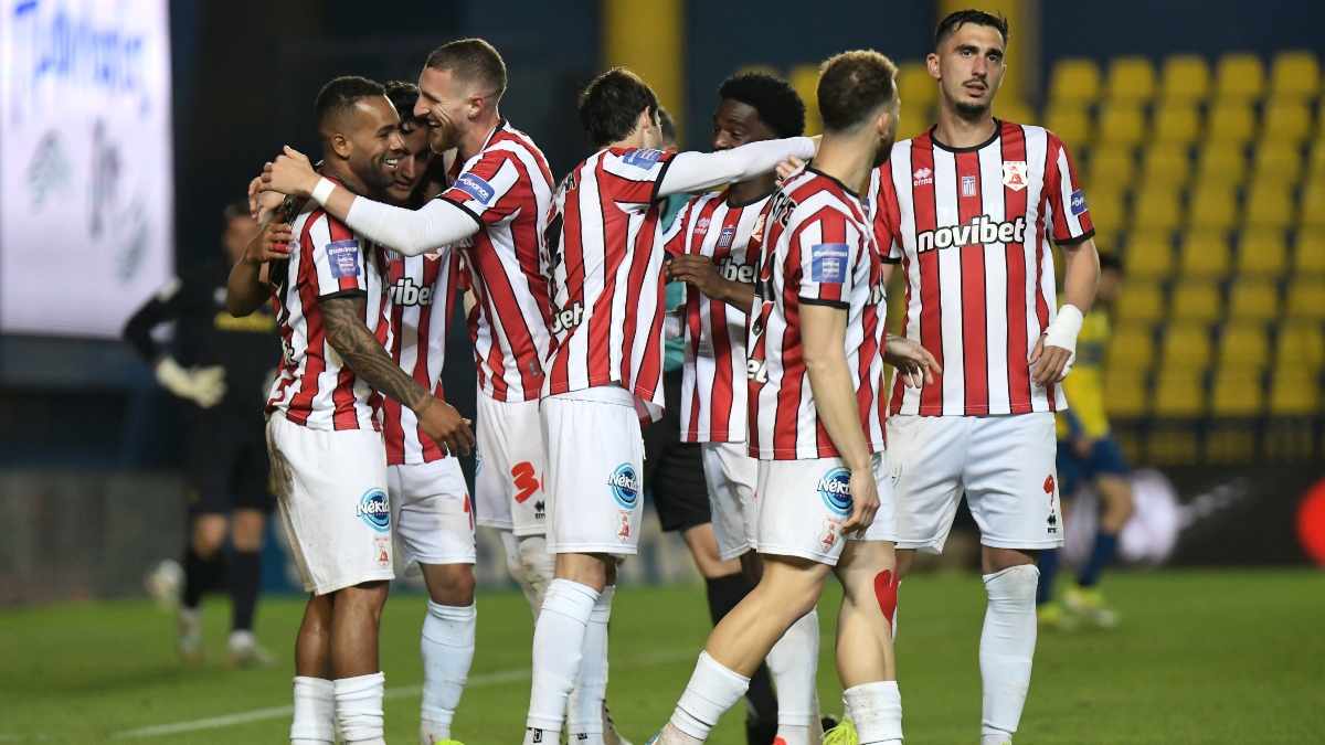 “Βρυχήθηκε” ο Πανσερραϊκός στο Αγρίνιο