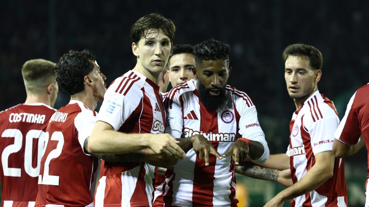 Ο Ολυμπιακός απέδρασε για τελευταία φορά από τη “Λεωφόρο” κι έμεινε ζωντανός στη μάχη του τίτλου