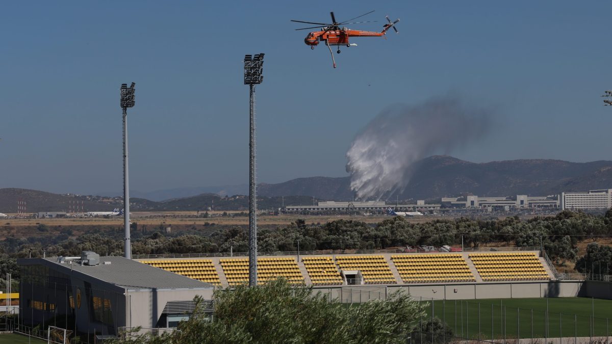 Εκτός κινδύνου το προπονητικό κέντρο της ΑΕΚ από τη φωτιά στα Σπάτα